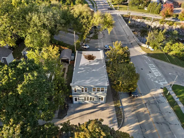 $559,900 | 6800 Auburn Avenue, Unit 6802, Wauwatosa, WI 53213