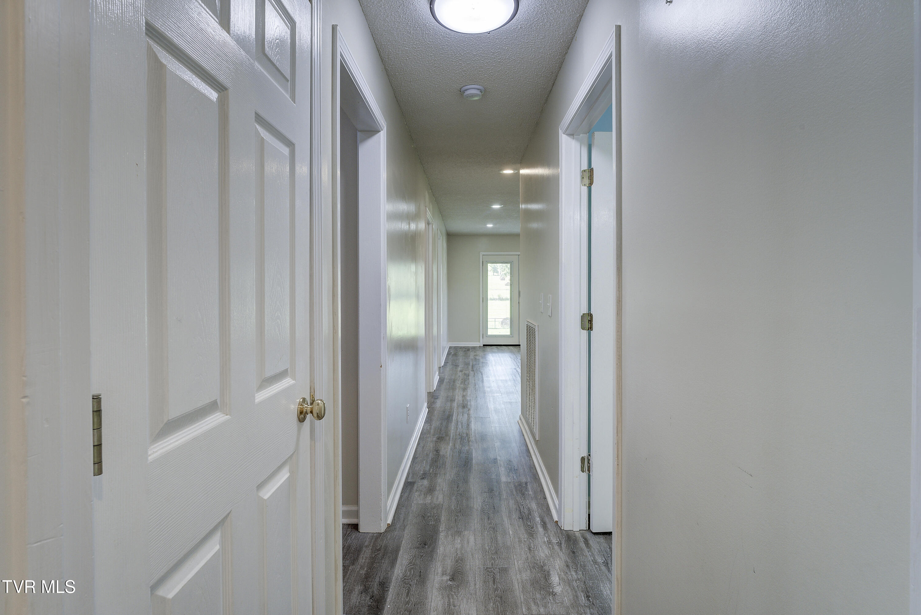 312 Stockyard Road Telford, TN 37690 - Photo 25 of 70 Stockyard-24