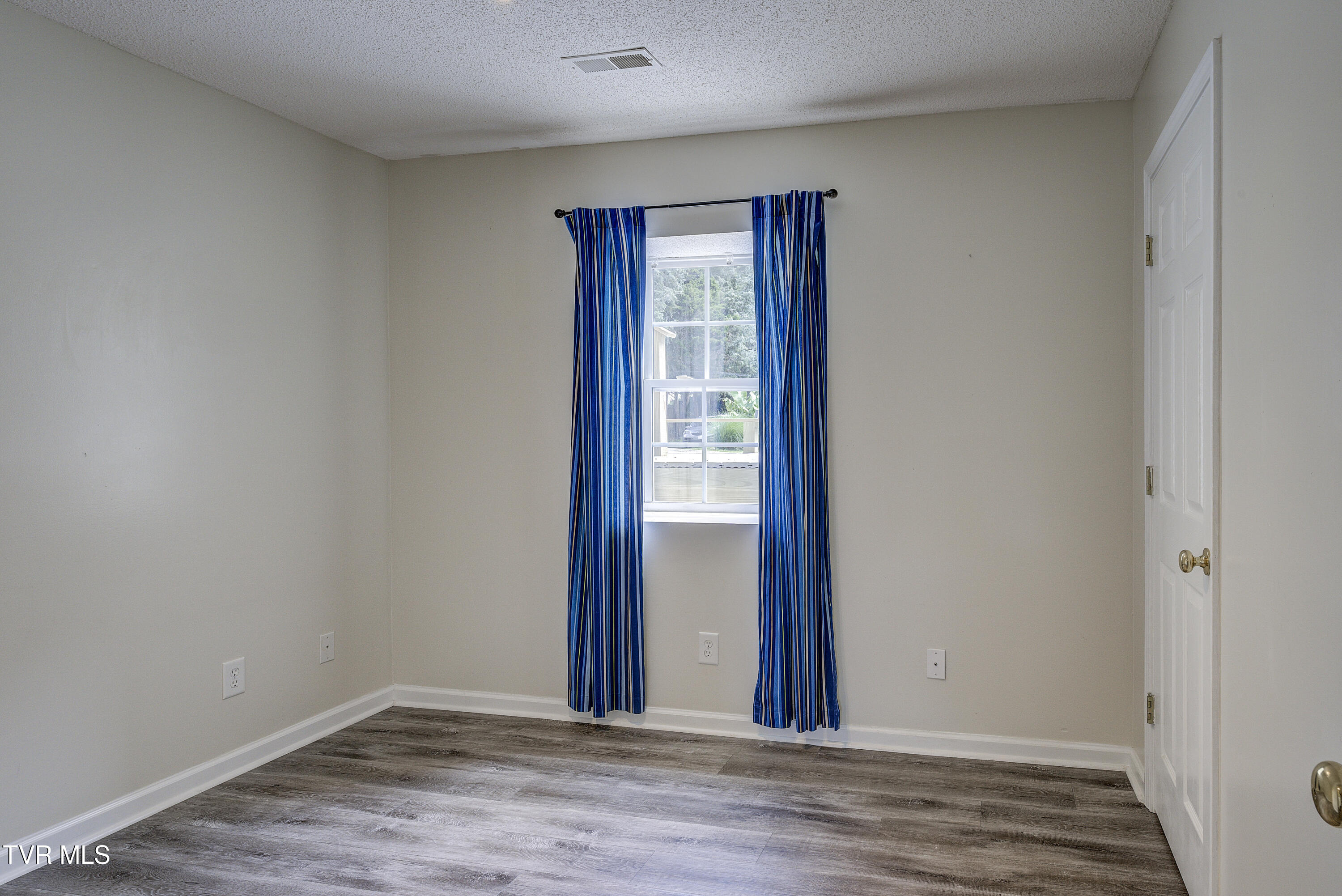 312 Stockyard Road Telford, TN 37690 - Photo 35 of 70 Stockyard-34