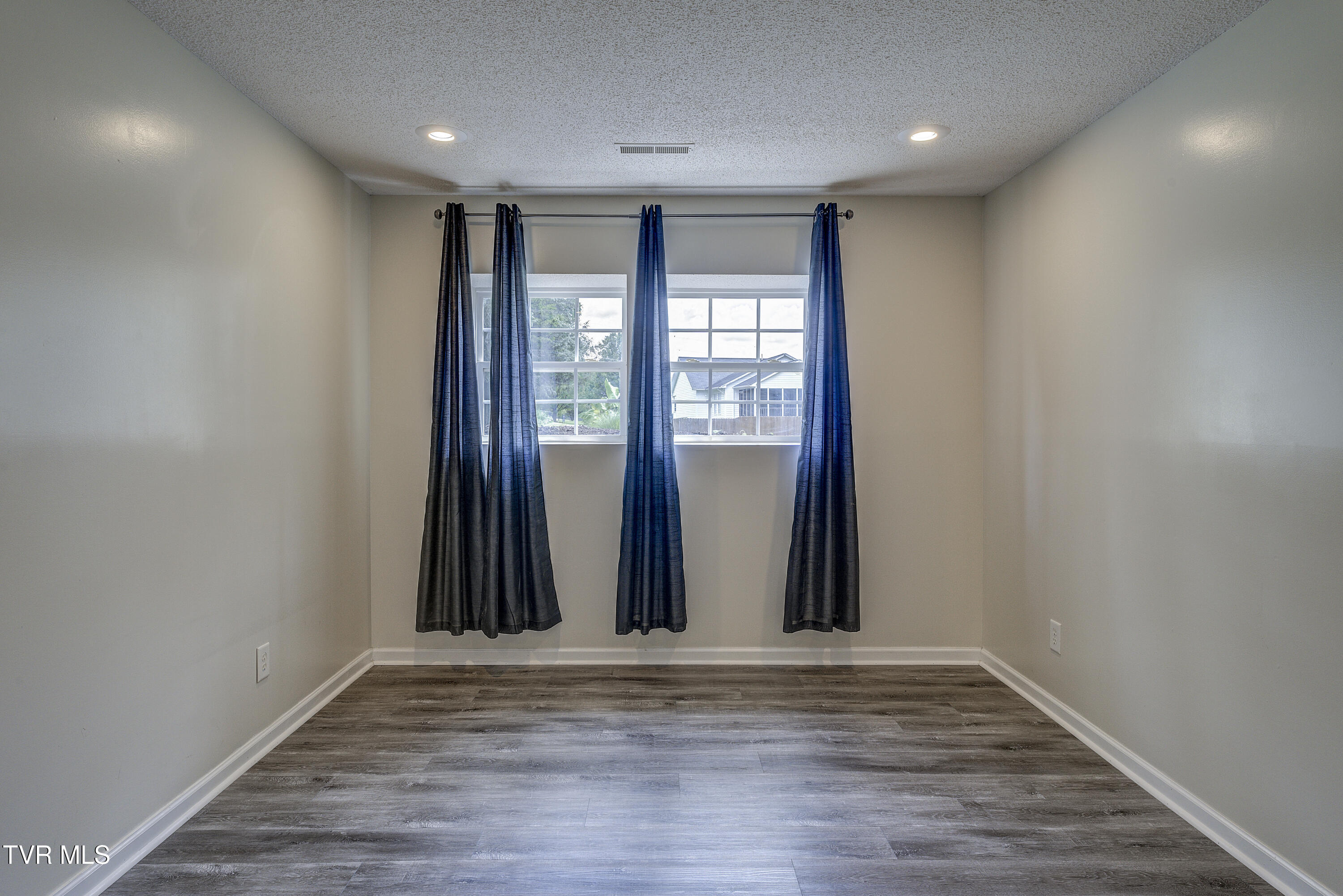 312 Stockyard Road Telford, TN 37690 - Photo 37 of 70 Stockyard-36