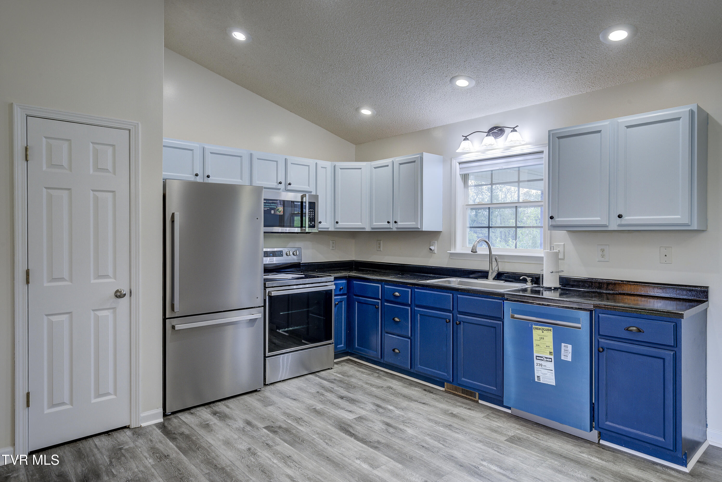 312 Stockyard Road Telford, TN 37690 - Photo 4 of 70 StickyardRd-Kitchen-2