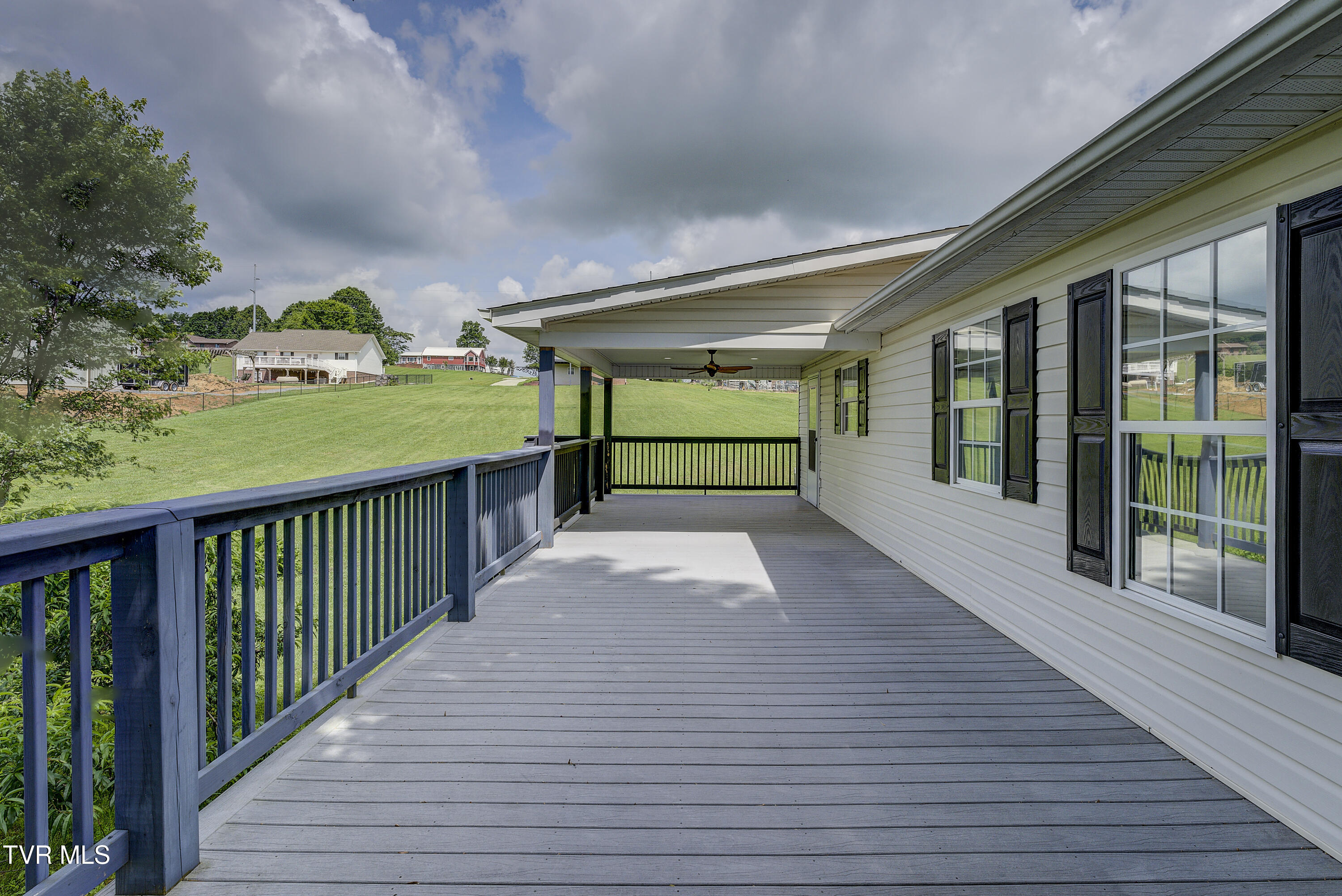 312 Stockyard Road Telford, TN 37690 - Photo 42 of 70 Stockyard-41