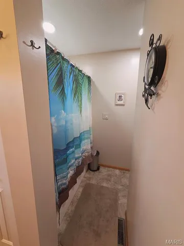 $449,000 | 5053 Highway 6, Maywood, MO 63454