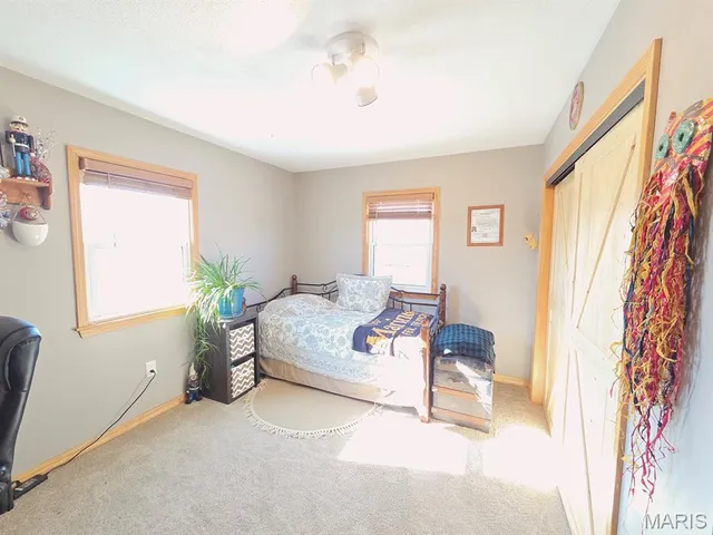 $449,000 | 5053 Highway 6, Maywood, MO 63454