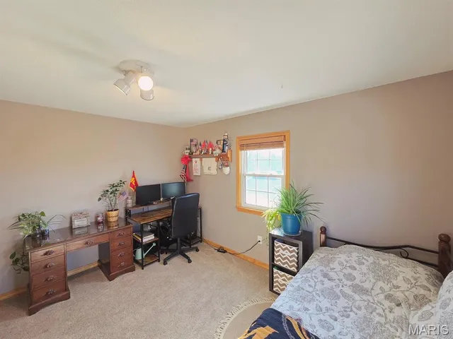 $449,000 | 5053 Highway 6, Maywood, MO 63454