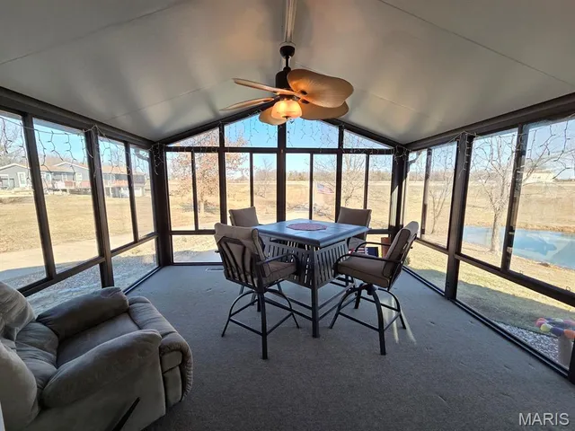 $449,000 | 5053 Highway 6, Maywood, MO 63454