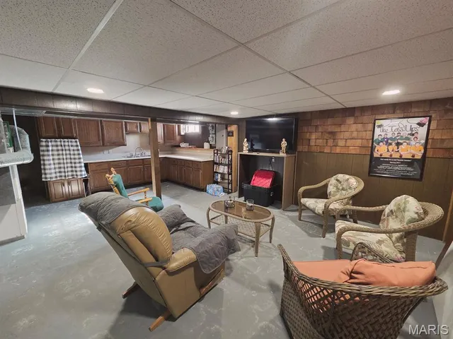 $449,000 | 5053 Highway 6, Maywood, MO 63454