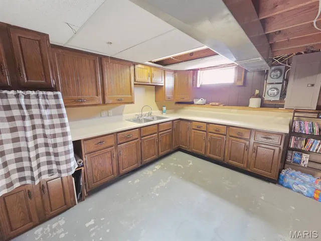 $449,000 | 5053 Highway 6, Maywood, MO 63454