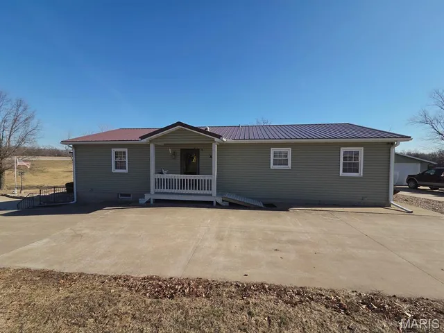$449,000 | 5053 Highway 6, Maywood, MO 63454