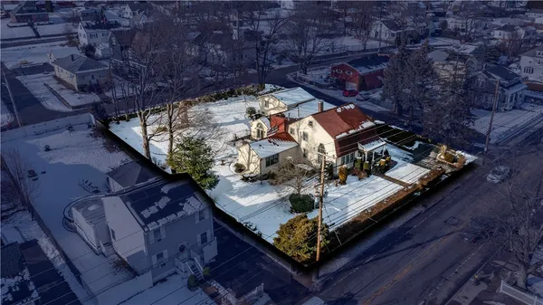 $829,900 | 90 Putnam Pike, Johnston, RI 02919