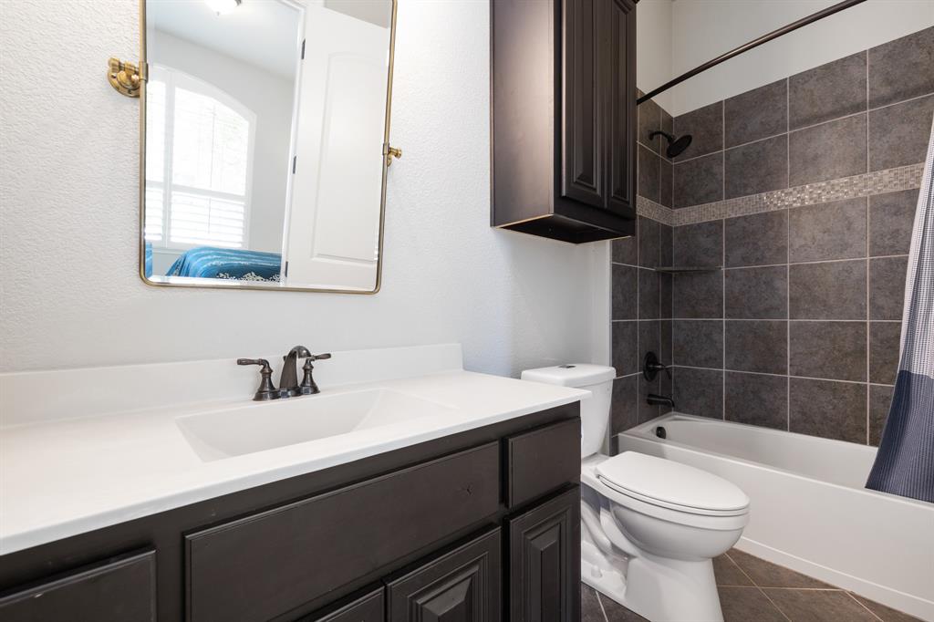 204 Old Grove Road Colleyville, TX 76034 - Photo 20 of 40