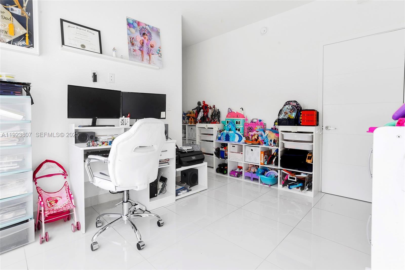 25872 Southwest 139th Path Homestead, FL 33032 - Photo 32 of 51 a view of a workspace with furniture