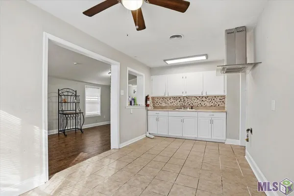 $1,100 | 3285 Ozark Street, Baton Rouge, LA 70805
