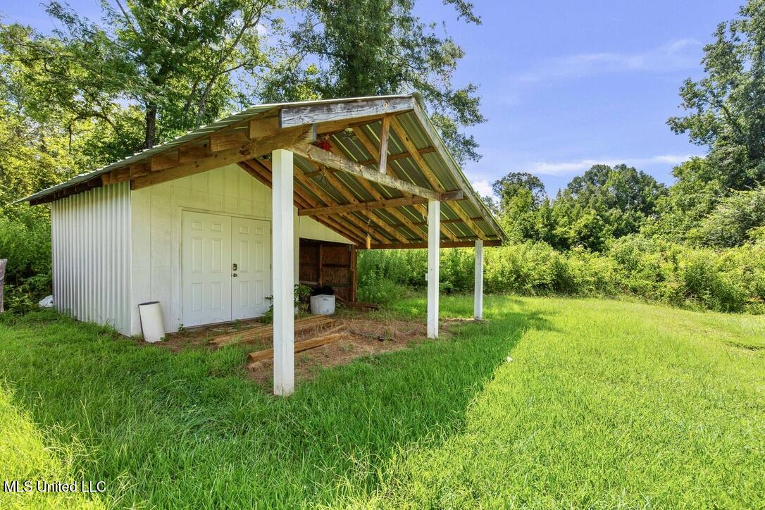 12079 A Bowling Green Road Durant, MS 39063 - Photo 34 of 66 B64058F0-91E1-4BBC-A1D8-8A7233A7A7CF_1_1