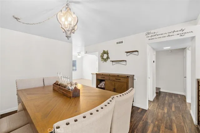 $715,000 | 6225 Shoup Avenue, Unit 109, Woodland Hills, CA 91367