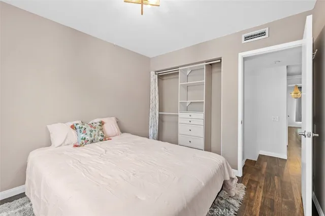 $715,000 | 6225 Shoup Avenue, Unit 109, Woodland Hills, CA 91367