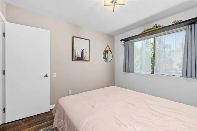 $715,000 | 6225 Shoup Avenue, Unit 109, Woodland Hills, CA 91367