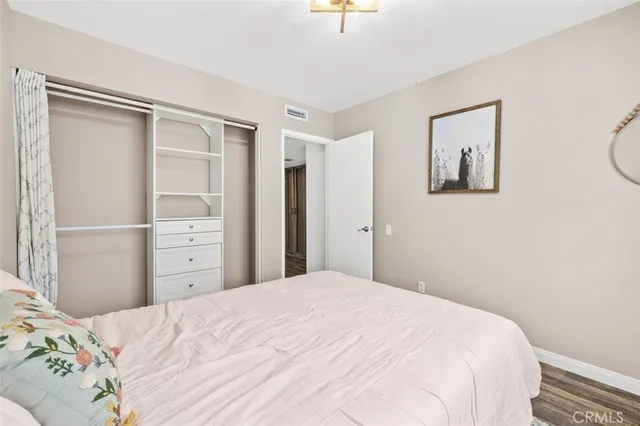 $715,000 | 6225 Shoup Avenue, Unit 109, Woodland Hills, CA 91367