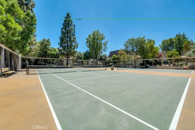 $715,000 | 6225 Shoup Avenue, Unit 109, Woodland Hills, CA 91367