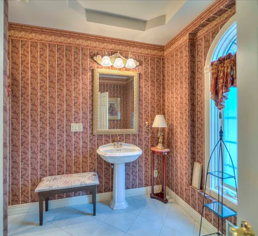 $649,900 | 5150 Stone Oak Drive, Jackson, MI 49201