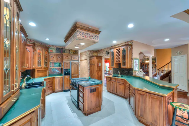 $649,900 | 5150 Stone Oak Drive, Jackson, MI 49201