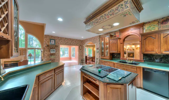 $649,900 | 5150 Stone Oak Drive, Jackson, MI 49201