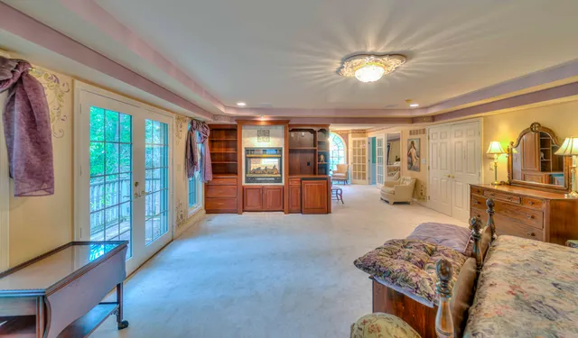 $649,900 | 5150 Stone Oak Drive, Jackson, MI 49201