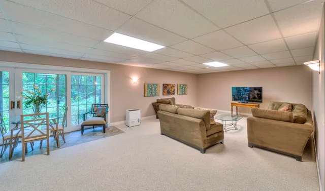 $649,900 | 5150 Stone Oak Drive, Jackson, MI 49201