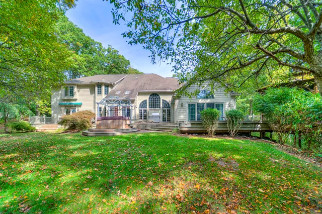 $649,900 | 5150 Stone Oak Drive, Jackson, MI 49201