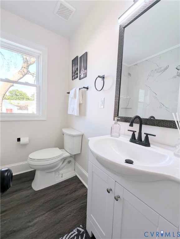 407 Washington Avenue Colonial Heights, VA 23834 - Photo 21 of 41 Full bath with vanity, dark wood-style flooring, a