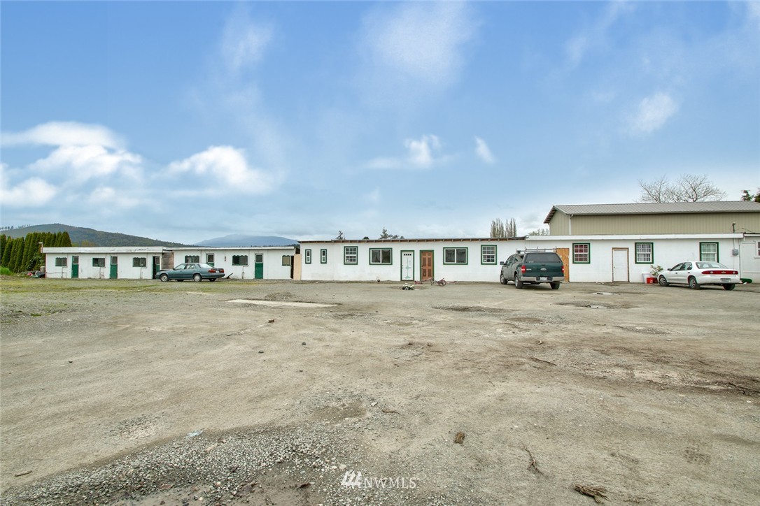 14805 East Edison Road Bow, WA 98232 - Photo 23 of 25 Gallery Image 23