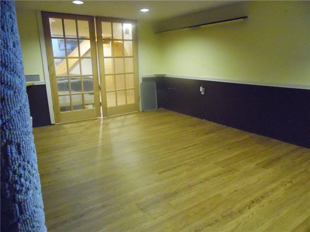 67 Montcalm Road Warwick, RI 02889 - Photo 24 of 31 Gallery Image 24