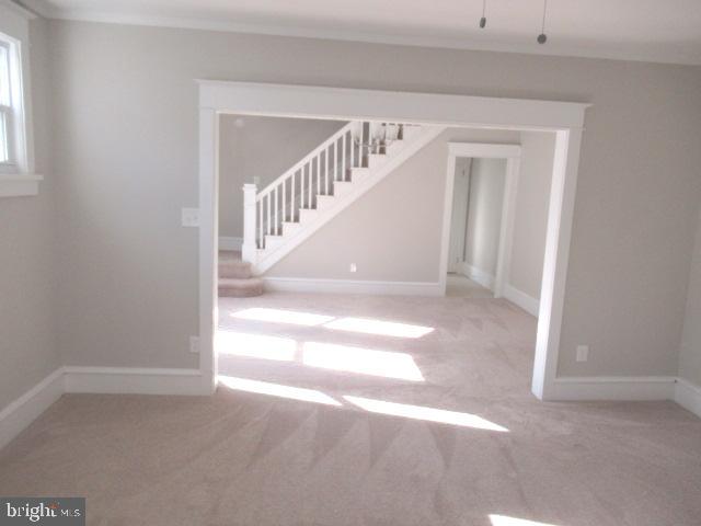 120 North Forklanding Road Maple Shade, NJ 08052 - Photo 5 of 21 Living room