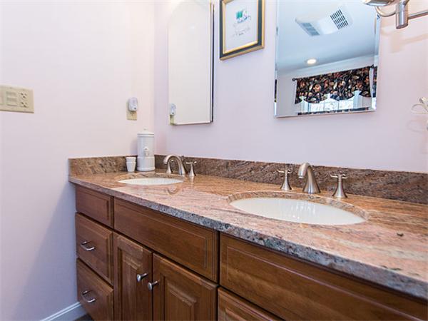 20 Adams Road Boxford, MA 01921 - Photo 9 of 16 Gallery Image 9
