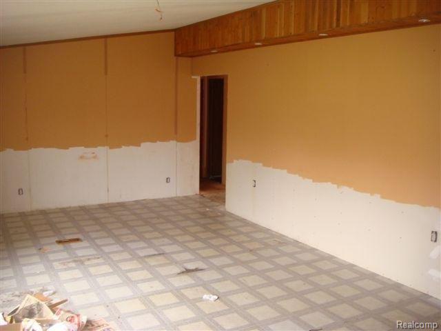 1320 Range Road Port Huron, MI 48060 - Photo 6 of 12 DSC08793 (Small)