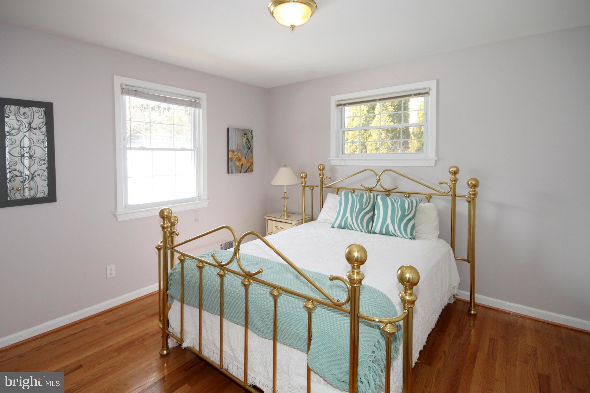 7505 Hamlet Street Springfield, VA 22151 - Photo 15 of 28 Bedroom