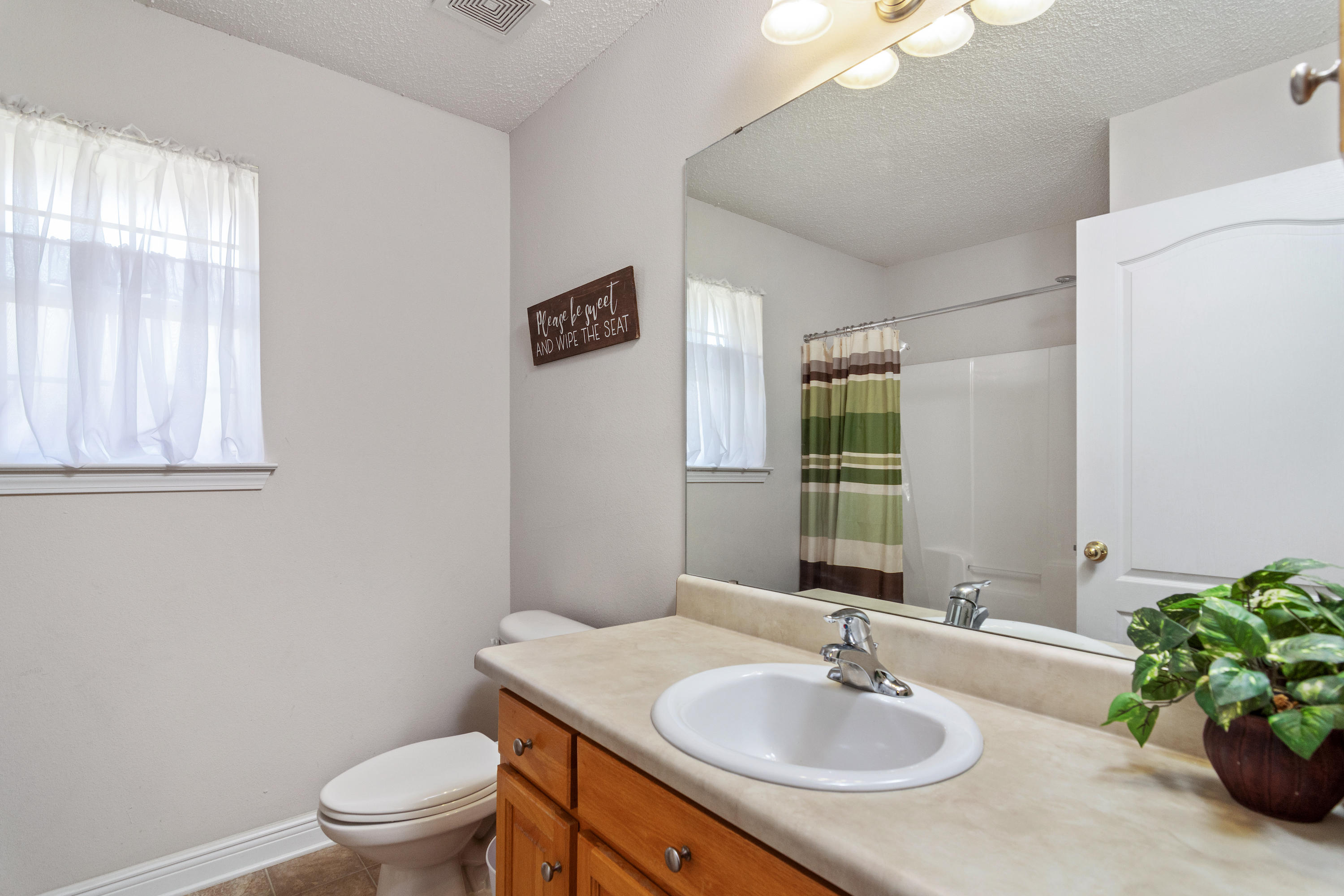 2166 Hagood Loop Crestview, FL 32536 - Photo 25 of 41 Gallery Image 25