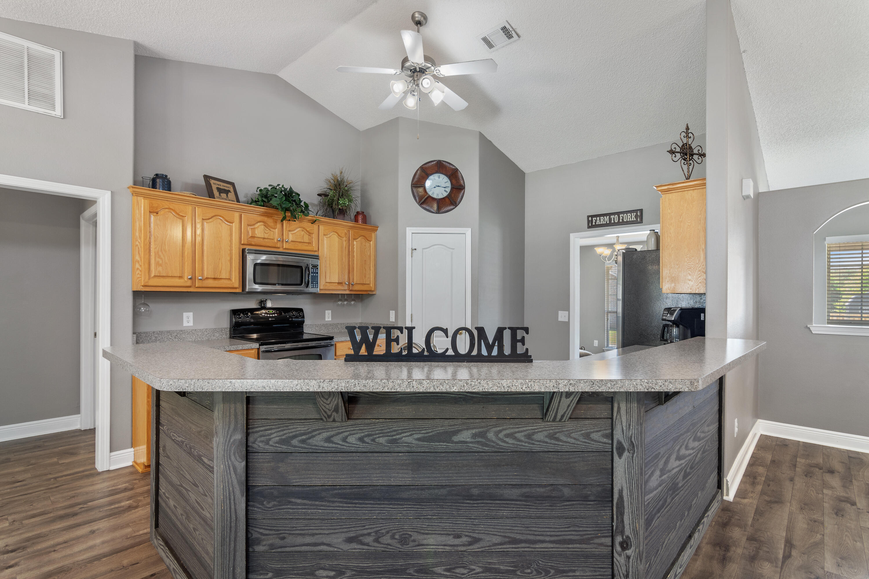2166 Hagood Loop Crestview, FL 32536 - Photo 5 of 41 Gallery Image 5