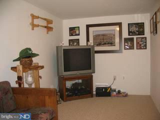 776 Woodlane Road Edgewater Park, NJ 08010 - Photo 6 of 6 Gallery Image 6