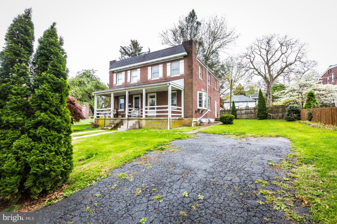 1104 Jamaica Road Lancaster, PA 17602 - Photo 2 of 29 Gallery Image 2