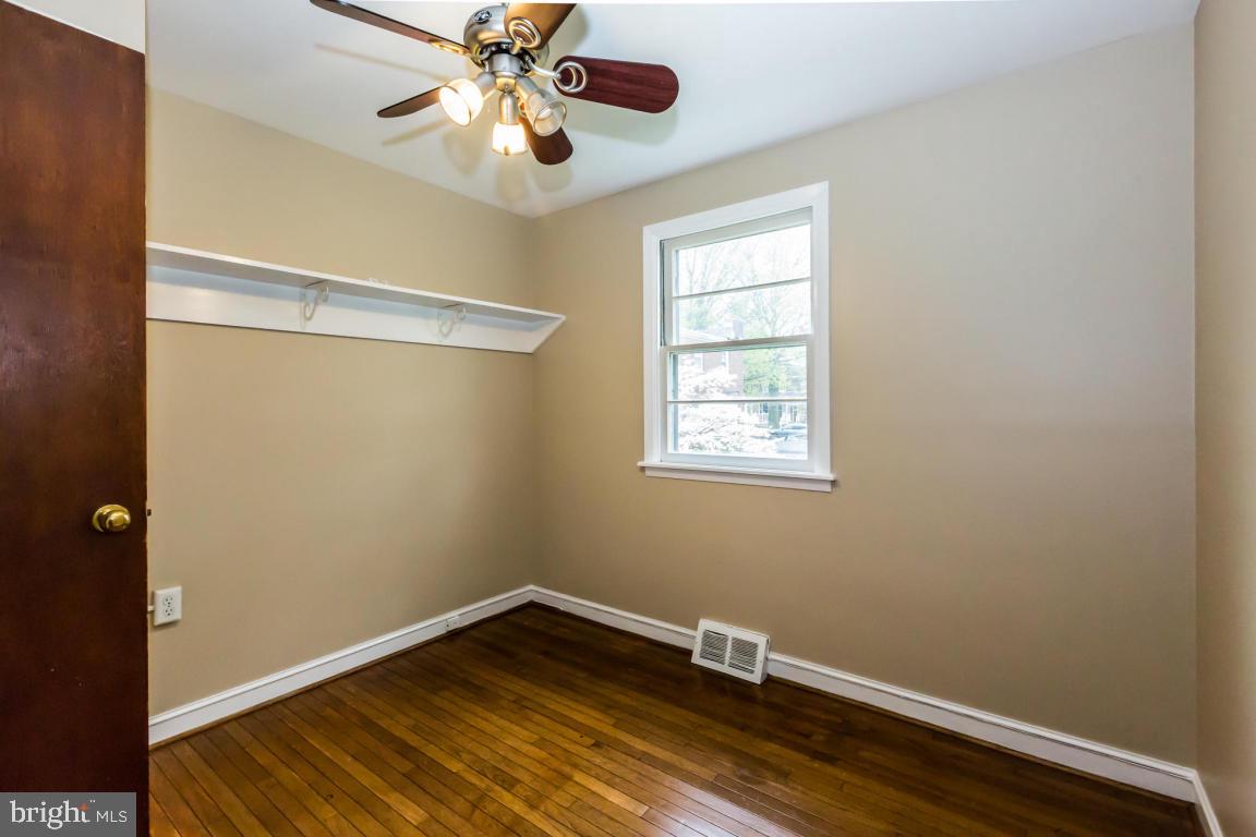 1104 Jamaica Road Lancaster, PA 17602 - Photo 21 of 29 Gallery Image 21