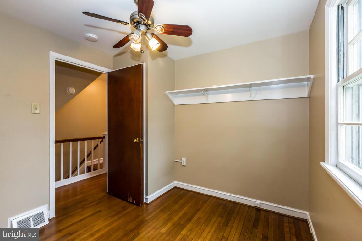 1104 Jamaica Road Lancaster, PA 17602 - Photo 22 of 29 Gallery Image 22