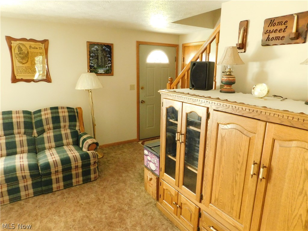 18087 Dover Road Dundee, OH 44624 - Photo 14 of 24 Gallery Image 14