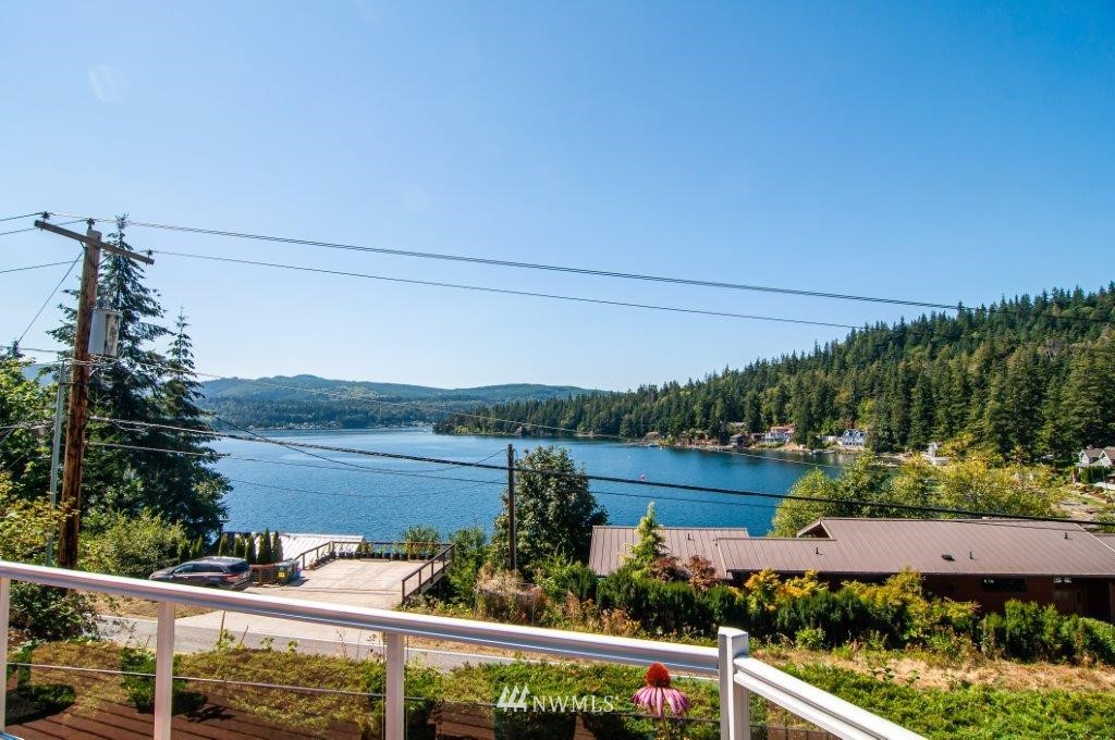 2364 North Shore Road Bellingham, WA 98226 - Photo 11 of 38 Gallery Image 11