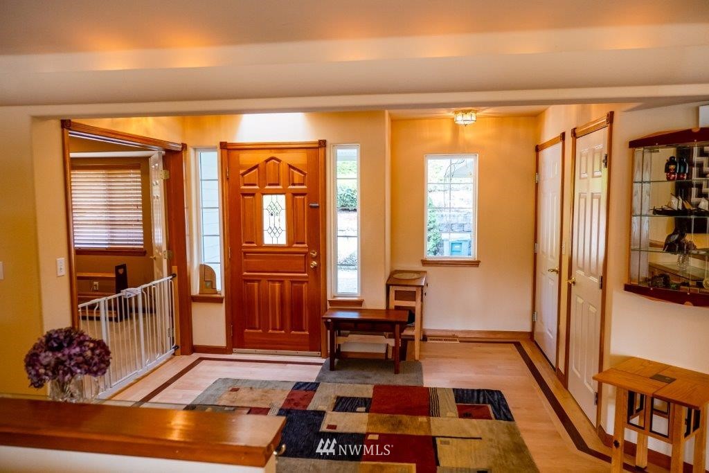 2364 North Shore Road Bellingham, WA 98226 - Photo 13 of 38 Gallery Image 13