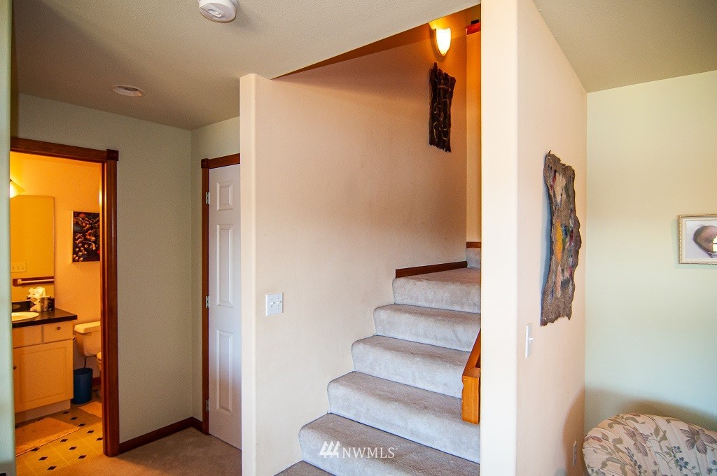 2364 North Shore Road Bellingham, WA 98226 - Photo 31 of 38 Gallery Image 31