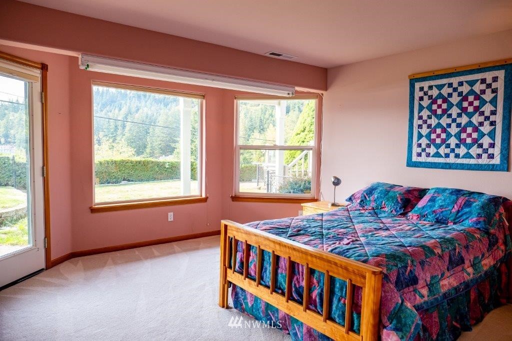 2364 North Shore Road Bellingham, WA 98226 - Photo 34 of 38 Gallery Image 34