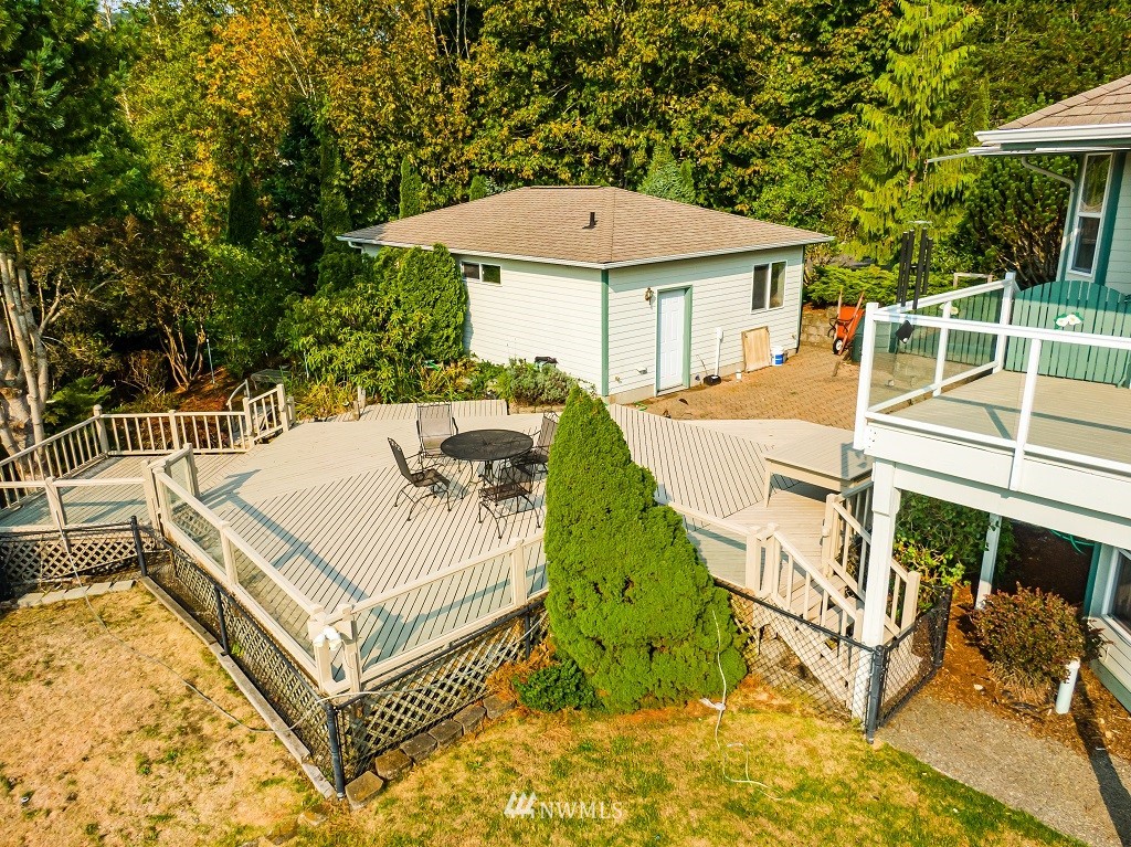 2364 North Shore Road Bellingham, WA 98226 - Photo 9 of 38 Gallery Image 9