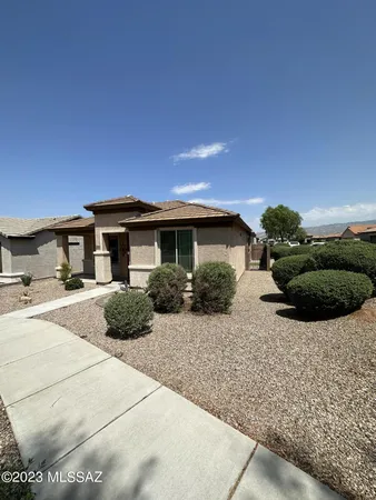 $1,795 | 14052 East Britzka Street, Vail, AZ 85641