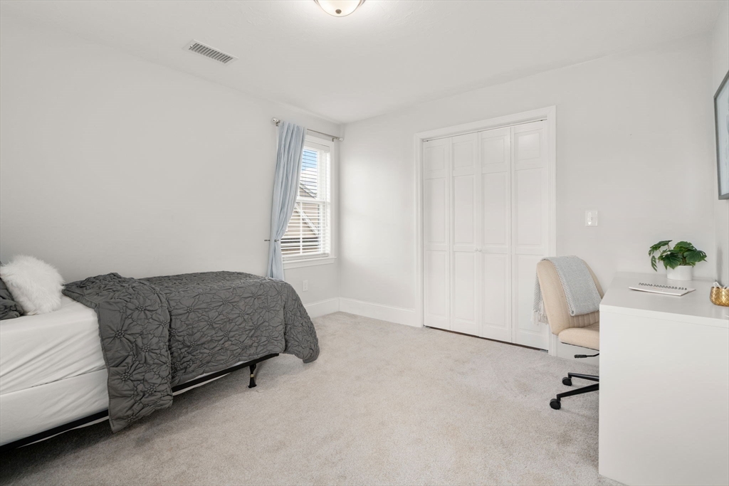 1 Sumner Street Norfolk, MA 02056 - Photo 31 of 35